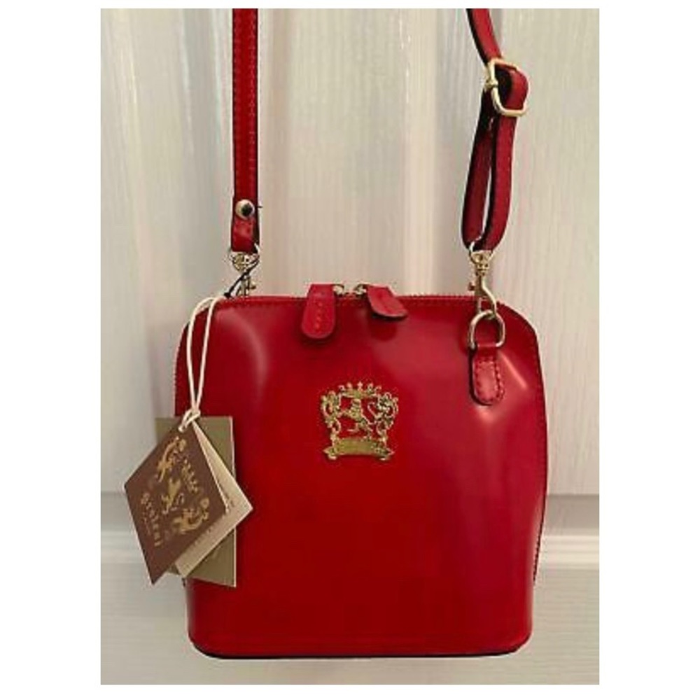 PRATESI FIRENZE Handcrafted 
Italian Leather